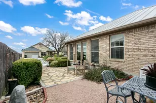1702 Cherrywood Dr, Fredericksburg, TX 78624 - Photo 27