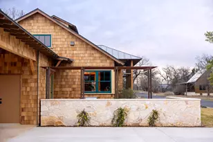 601 Whitney, Fredericksburg, TX 78624 - Photo 7