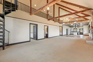 256 Royalview Dr, Fredericksburg, TX 78624 - Photo 13