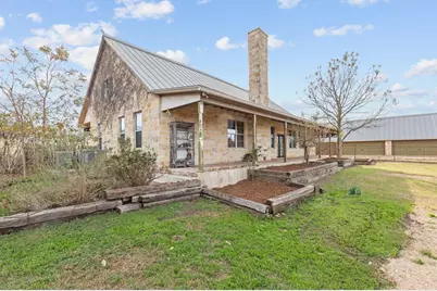 256 Royalview Dr, Fredericksburg, TX 78624 - Photo 49