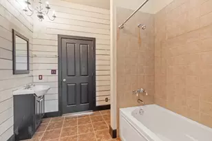 256 Royalview Dr, Fredericksburg, TX 78624 - Photo 25