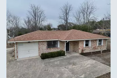 1601 Newton St, Kerrville, TX 78028 - Photo 1