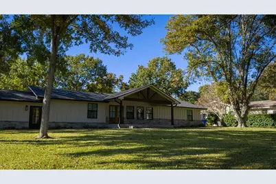 2404 W Commerce St, San Saba, TX 76869 - Photo 27