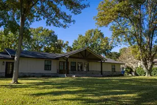 2404 W Commerce St, San Saba, TX 76869 - Photo 27