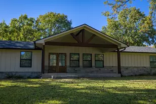 2404 W Commerce St, San Saba, TX 76869 - Photo 25