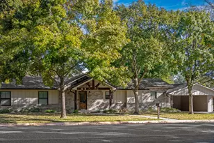 2404 W Commerce St, San Saba, TX 76869 - Photo 29