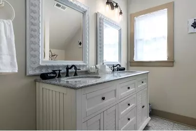 104 E Austin St #B, Fredericksburg, TX 78624 - Photo 45