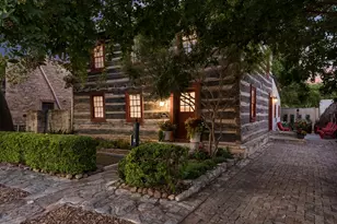 104 E Austin St, Fredericksburg, TX 78624 - Photo 5