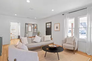 328 W Morse St, Fredericksburg, TX 78624 - Photo 17