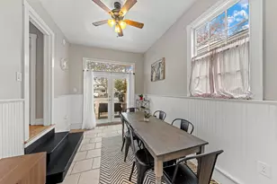 210 N Acorn St, Fredericksburg, TX 78624 - Photo 17