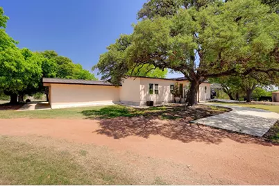 12044 S State Hwy 16, Fredericksburg, TX 78624 - Photo 17
