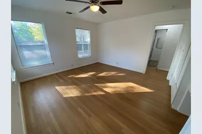 706 N Lincoln, Fredericksburg, TX 78624 - Photo 9