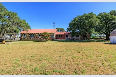 315 Rieger Rd, Harper, TX 78631 - Photo 9
