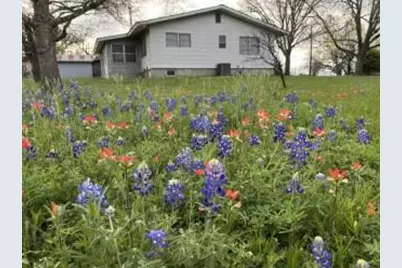 303 Walnut St, Fredericksburg, TX 78624 - Photo 33