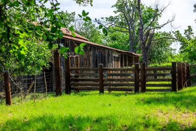 199 Lexington Dr, Fredericksburg, TX 78624 - Photo 13