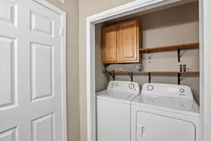 812 W Austin St, Fredericksburg, TX 78624 - Photo 23