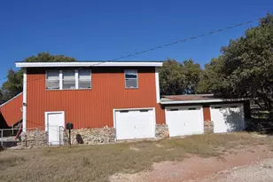 371 Kimble Oaks Dr, Harper, TX 78631 - Photo 7