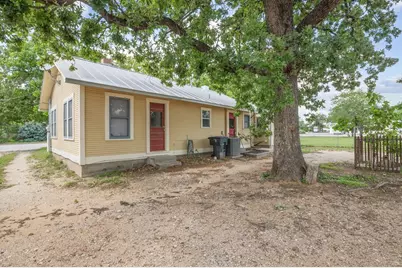 1007 N Llano St, Fredericksburg, TX 78624 - Photo 29