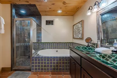 514 W Austin St, Fredericksburg, TX 78624 - Photo 11