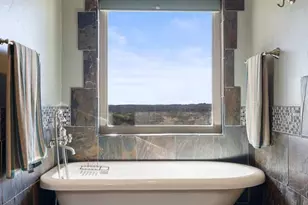 1292 Upper Turtle Creek Rd, Kerrville, TX 78028 - Photo 25