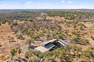 1292 Upper Turtle Creek Rd, Kerrville, TX 78028 - Photo 3