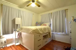 806 N Crockett St, Fredericksburg, TX 78624 - Photo 7