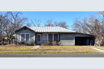 806 N Crockett St, Fredericksburg, TX 78624 - Photo 1