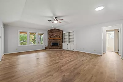 126 Tanglewood Dr, Fredericksburg, TX 78624 - Photo 3