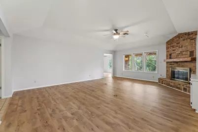 126 Tanglewood Dr, Fredericksburg, TX 78624 - Photo 5