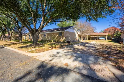 106 Seamoor, Fredericksburg, TX 78624 - Photo 23