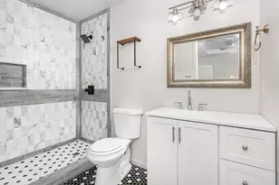 211 Green Oaks Loop, Fredericksburg, TX 78624 - Photo 11