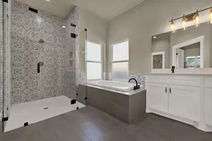 305 Winston Dr, Fredericksburg, TX 78624 - Photo 9