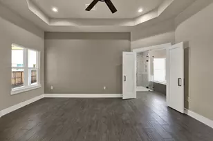 305 Winston Dr, Fredericksburg, TX 78624 - Photo 7