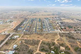 108 E Parlin Ln, Fredericksburg, TX 78624 - Photo 53