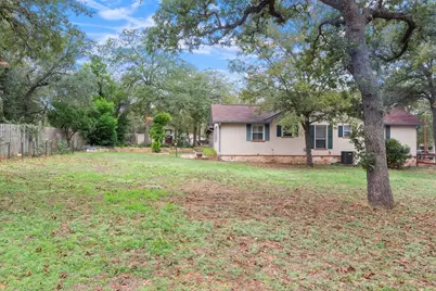 33 Oak Haven Rd, Fredericksburg, TX 78624 - Photo 49