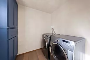 318 W Hackberry St, Fredericksburg, TX 78624 - Photo 23