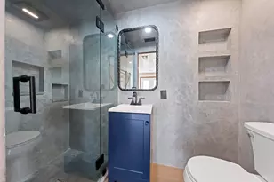 318 W Hackberry St, Fredericksburg, TX 78624 - Photo 17