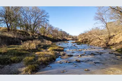 8498 County Rd 121, San Saba, TX 76877 - Photo 23