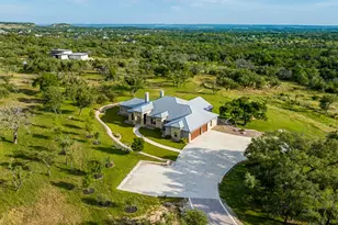 273 Admiral Heights Blvd, Fredericksburg, TX 78624 - Photo 7