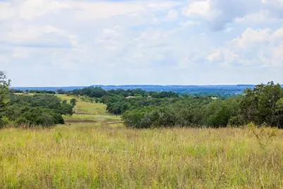 1050 Cain City Rd, Fredericksburg, TX 78624 - Photo 17
