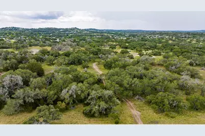 1050 Cain City Rd, Fredericksburg, TX 78624 - Photo 11