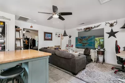 702 S Eagle St, Fredericksburg, TX 78624 - Photo 39