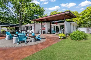 702 S Eagle St, Fredericksburg, TX 78624 - Photo 49