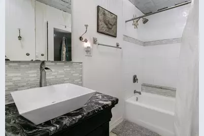 702 S Eagle St, Fredericksburg, TX 78624 - Photo 41