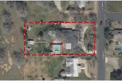 702 S Eagle St, Fredericksburg, TX 78624 - Photo 57