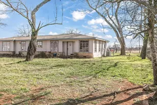 591 Friendship Ln, Fredericksburg, TX 78624 - Photo 1