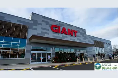 3300 Lehigh Street #712, Salisbury Township, PA 18103 - Photo 3