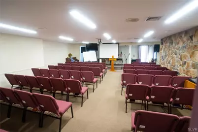 1860 E Emmaus Avenue, Salisbury Township, PA 18103 - Photo 9