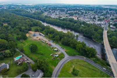 3161 E Church Street, Whitehall, PA 18052 - Photo 9