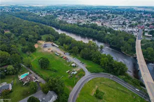 3161 E Church St, Whitehall, PA 18052 - Photo 9